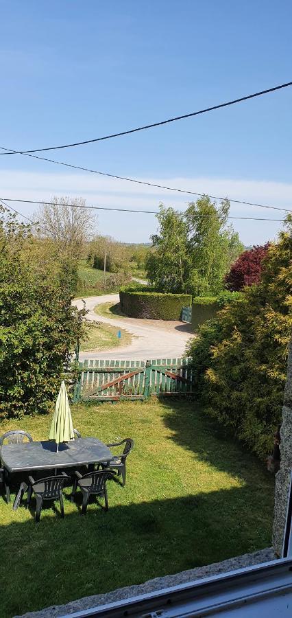 Chanteloup  Wisteria House B&B 외부 사진